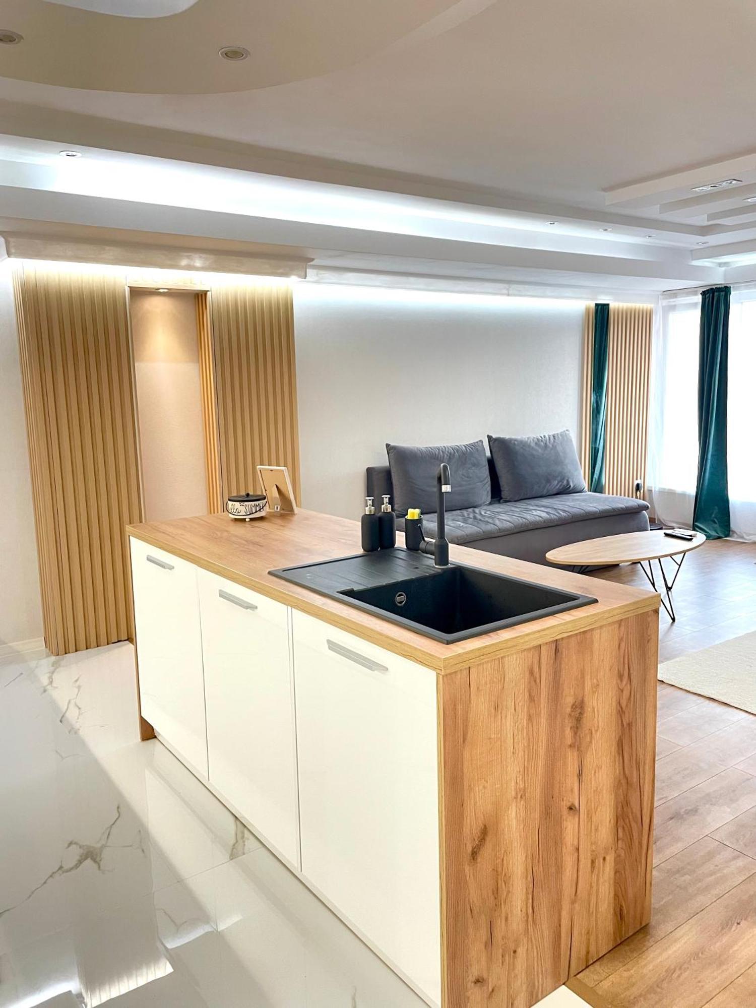 Sea Breeze Apartment Várna Kültér fotó