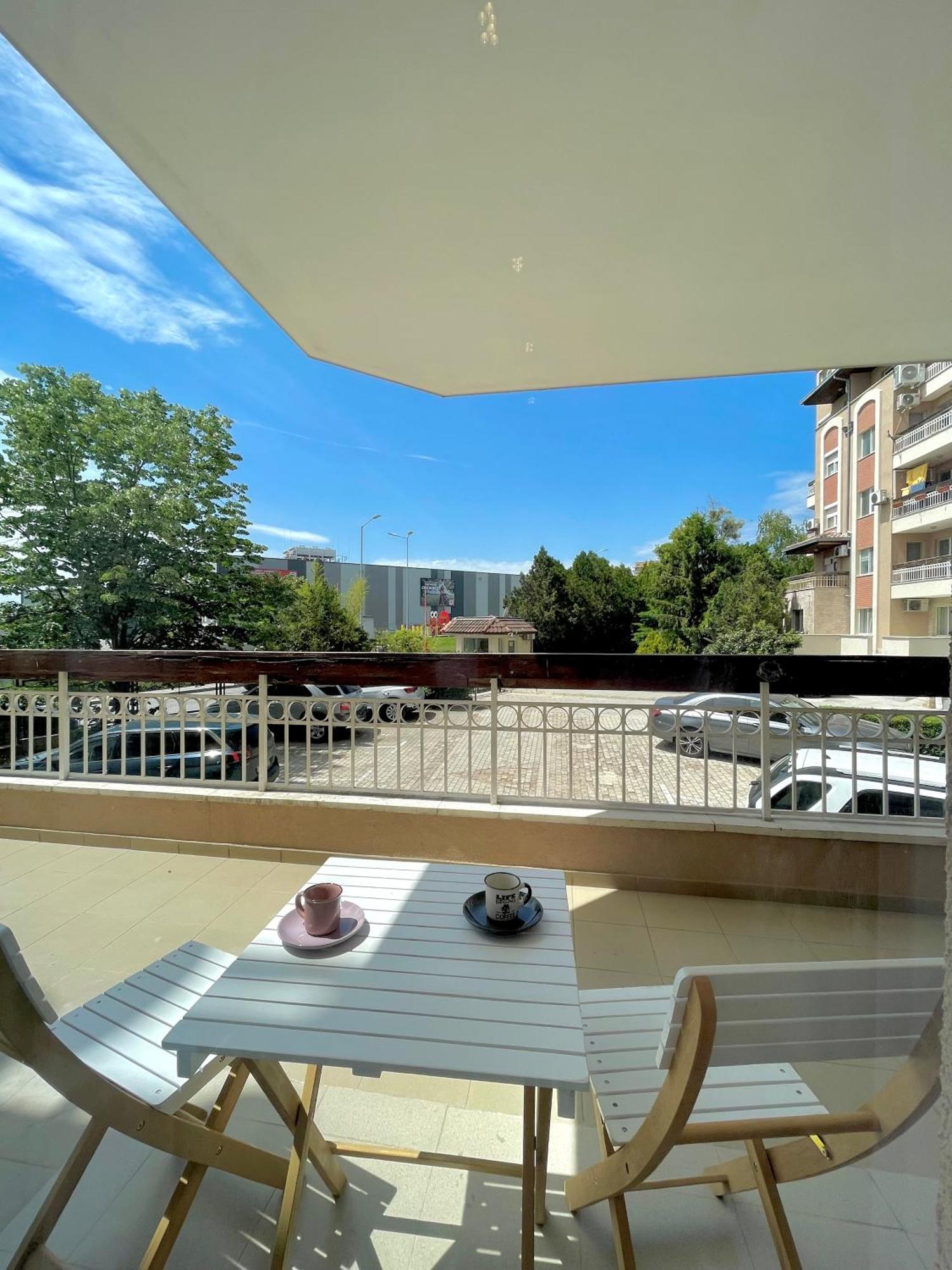 Sea Breeze Apartment Várna Kültér fotó